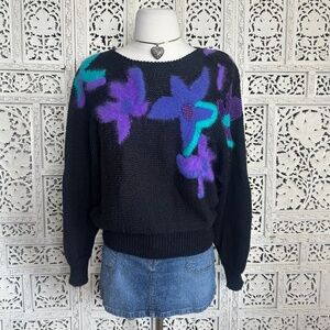Vintage Black & Purple Floral Grannycore Chunky Knit Sweater Sz Medium